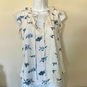 Lucky Brand V-neck Tank top with with tie neck Size S